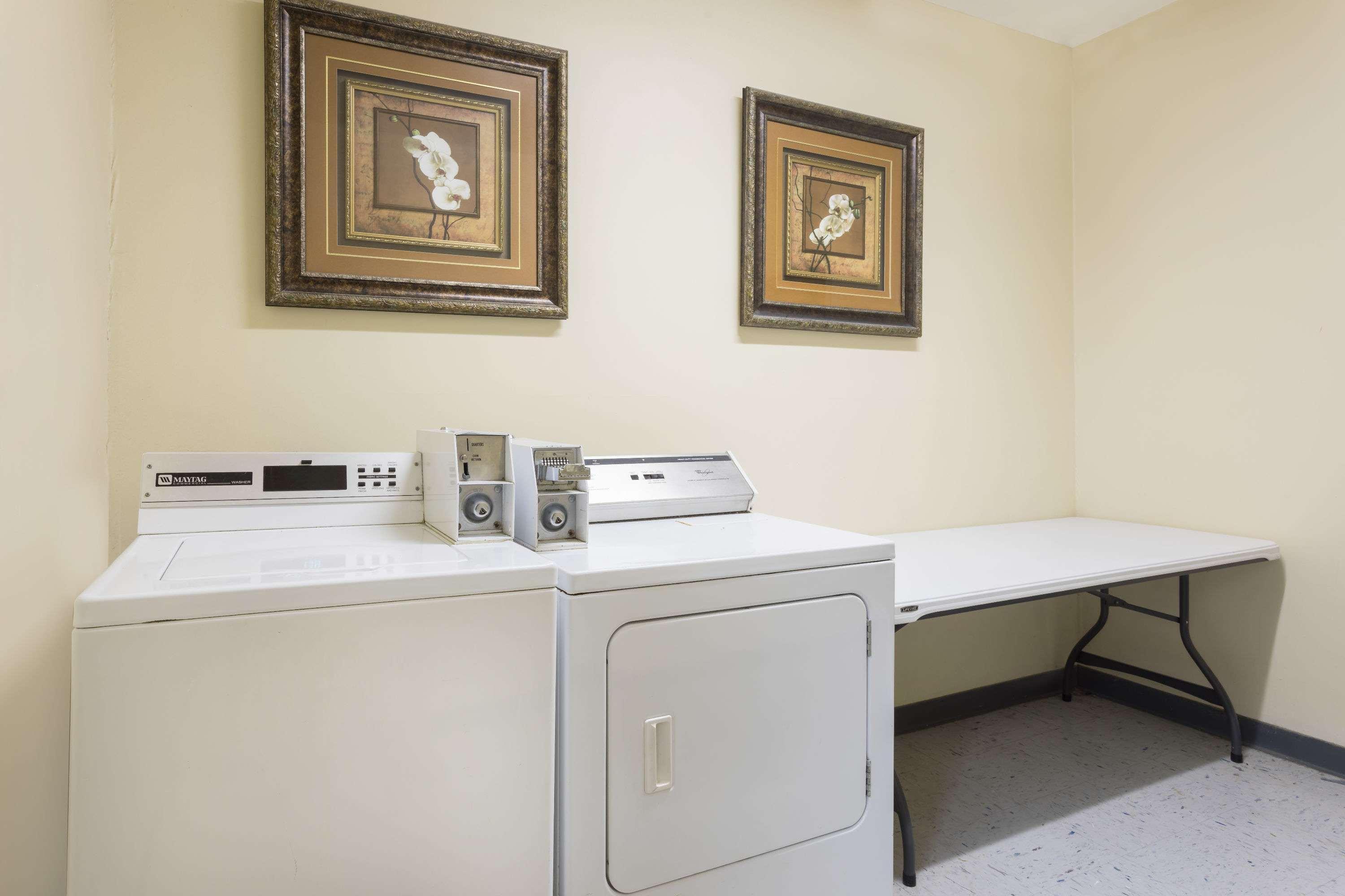 Super 8 By Wyndham Duson Lafayette West Area Motel Ngoại thất bức ảnh
